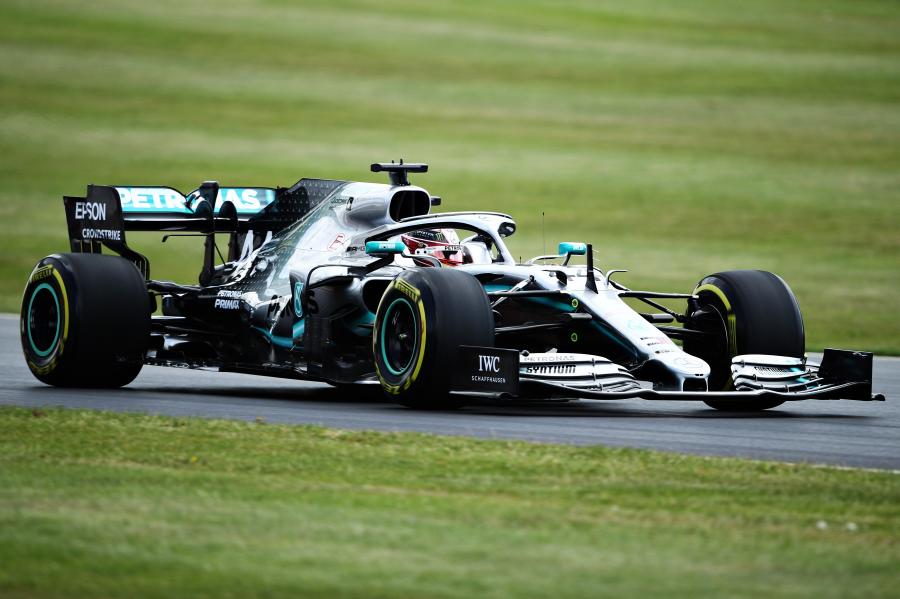  Mercedes-AMG F1 W10 EQ Power+ 2019 года  (фото 27 из 31)